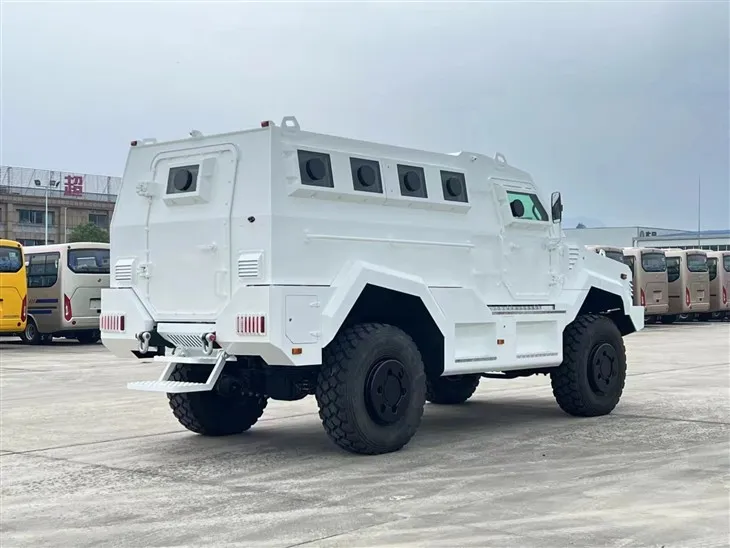 Premium Full-Time 4WD SUV (5-Seat) for Urban Commuting & Off-Road Adventures